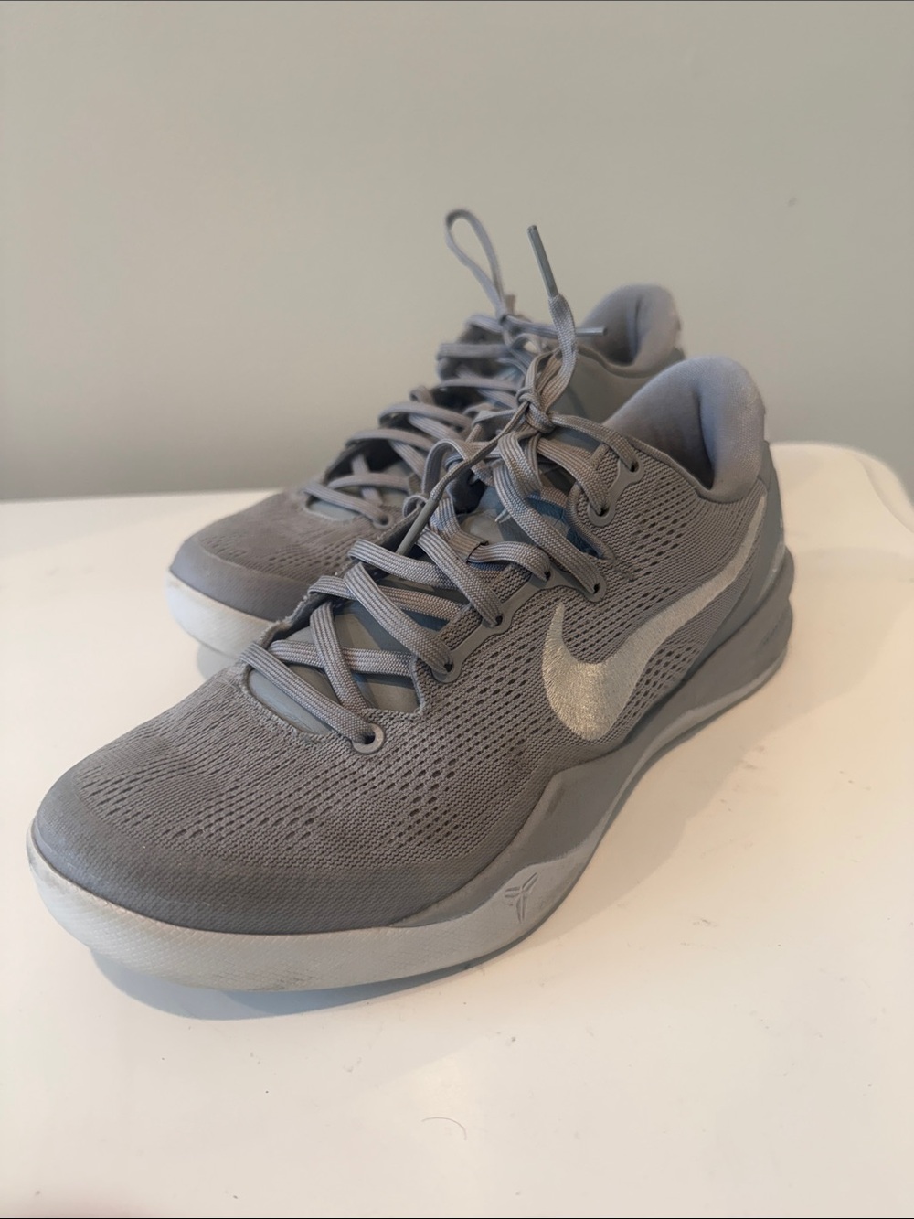 Men’s Nike Kobe 8 Proto Wolf Grey Low-Top Athletic Sneakers -8.5